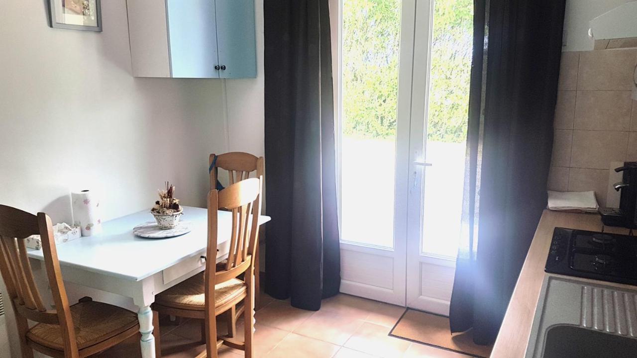 Maison Calme Et Paisible La Faye  Екстер'єр фото